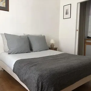 Appartement Levis Charming Place, Paris