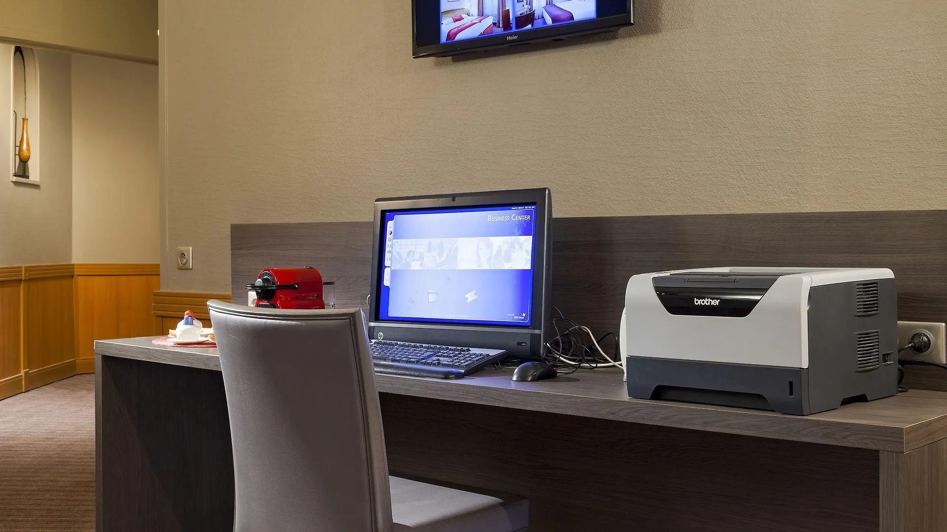 פריז Timhotel Opera Blanche Fontaine 4*,