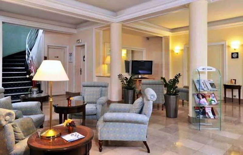 פריז Timhotel Opera Blanche Fontaine מלון