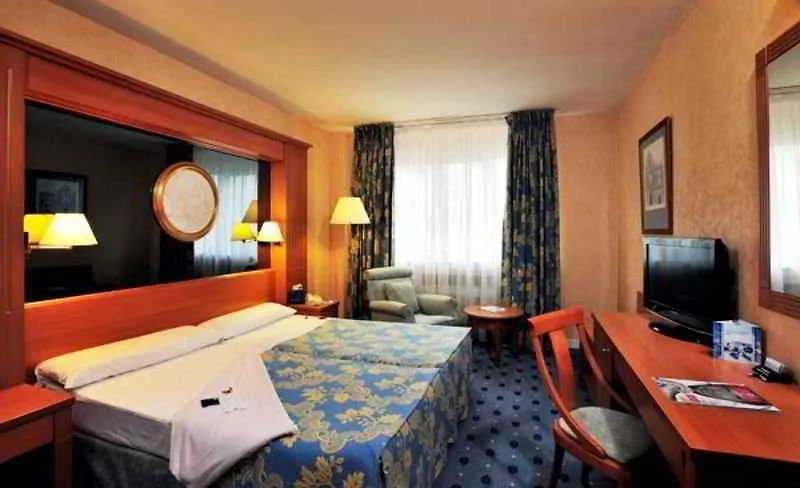 Timhotel Opera Blanche Fontaine Paris