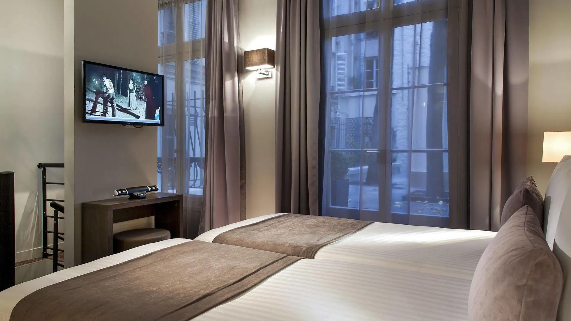 Hotel Timhotel Opera Blanche Fontaine Paris